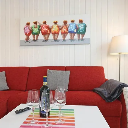 Lovely In Ostseeresort Feriehus