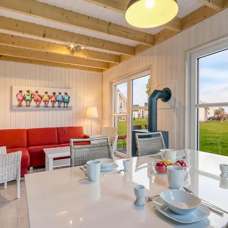 Lovely In Ostseeresort Feriehus *